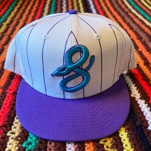 Arizona Diamondbacks new era cap
Size 7 5/8